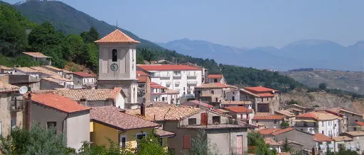 Coronavirus a Rota Greca, il Comune chiude le scuole. Ecco fino a quando