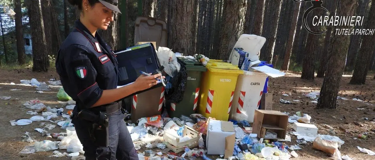 Abbandono rifiuti in Sila, identificati e sanzionati i trasgressori