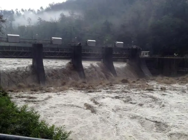 Maltempo, allerta al nord: due dispersi in Piemonte