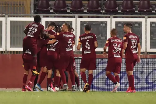 Il Trapani non parte per Catanzaro. Granata radiati dai professionisti