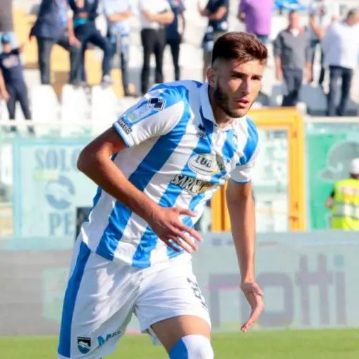 Cosenza, firma Borrelli. La formula scelta per l'operazione col Pescara