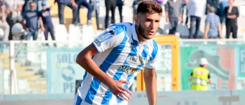 Cosenza, firma Borrelli. La formula scelta per l'operazione col Pescara