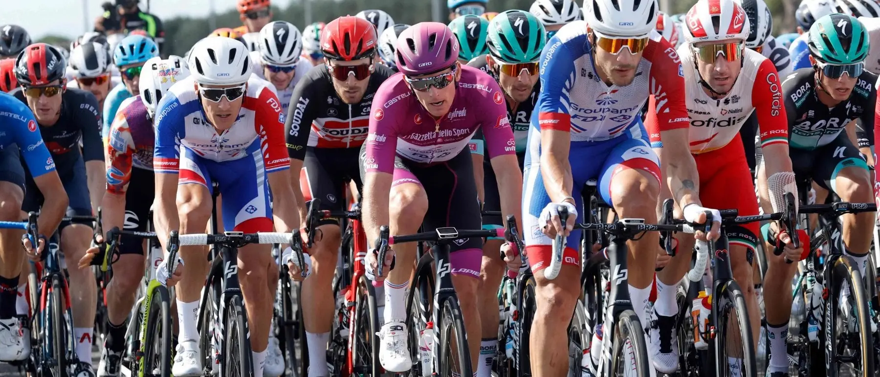 Giro d'Italia, otto persone colpite dal Coronavirus