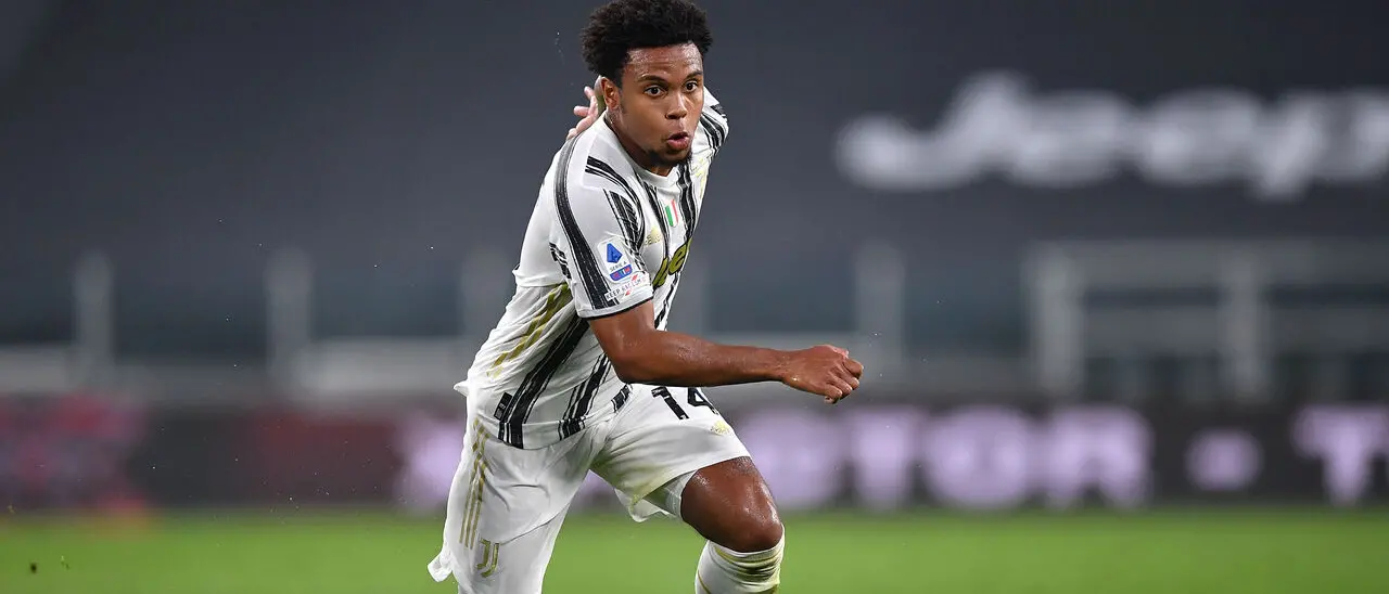Juventus, McKennie positivo al Coronavirus: squadra in isolamento fiduciario