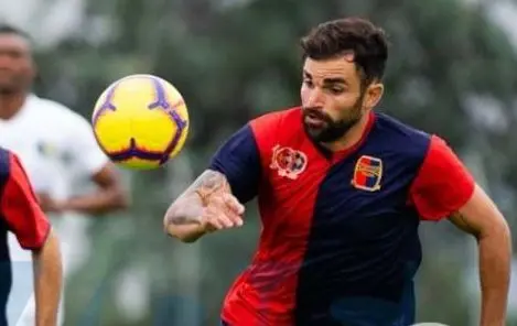 Belvedere, due volti nuovi: preso anche il difensore argentino Santoro
