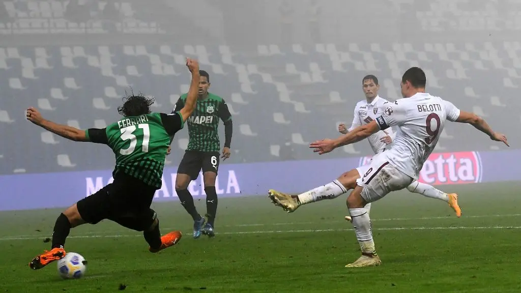 REGGIO NELL\\'EMILIA, ITALY - OCTOBER 23: Andrea Belotti of Torino FC scores his team second goal during the Serie A match between US Sassuolo and Torino FC at Mapei Stadium - Citt\\u00C3 del Tricolore on October 23, 2020 in Reggio nell\\'Emilia, Italy. (Photo by Alessandro Sabattini/Getty Images) , Getty Images
