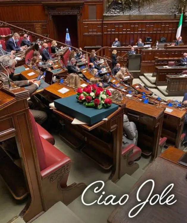 Mariastella Gelmini alla Camera: «Jole era passione, coraggio e amore»