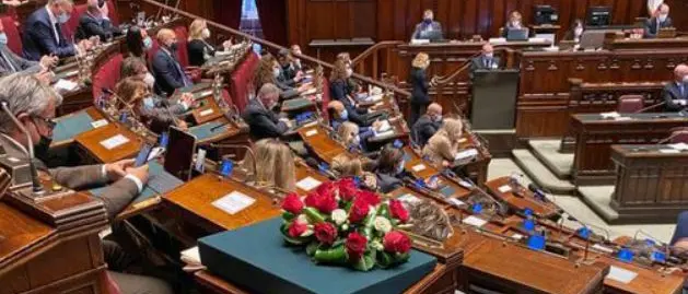 Mariastella Gelmini alla Camera: «Jole era passione, coraggio e amore»