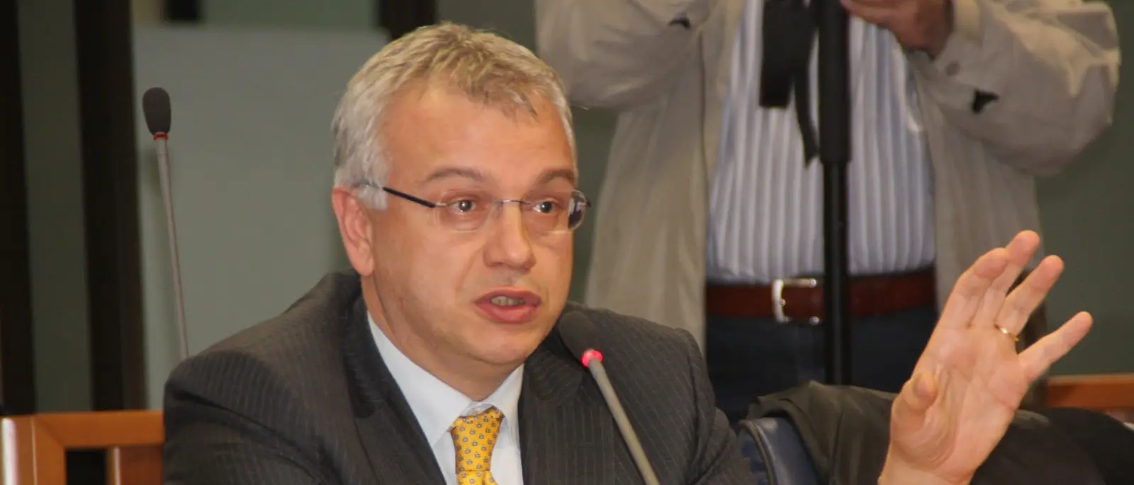 TALARICO, CESA E L’ALBANIA. INDAGATO ANCHE UN FINANZIERE DI COSENZA