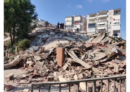 Terremoto nel mar Egeo, salgono a 100 le vittime