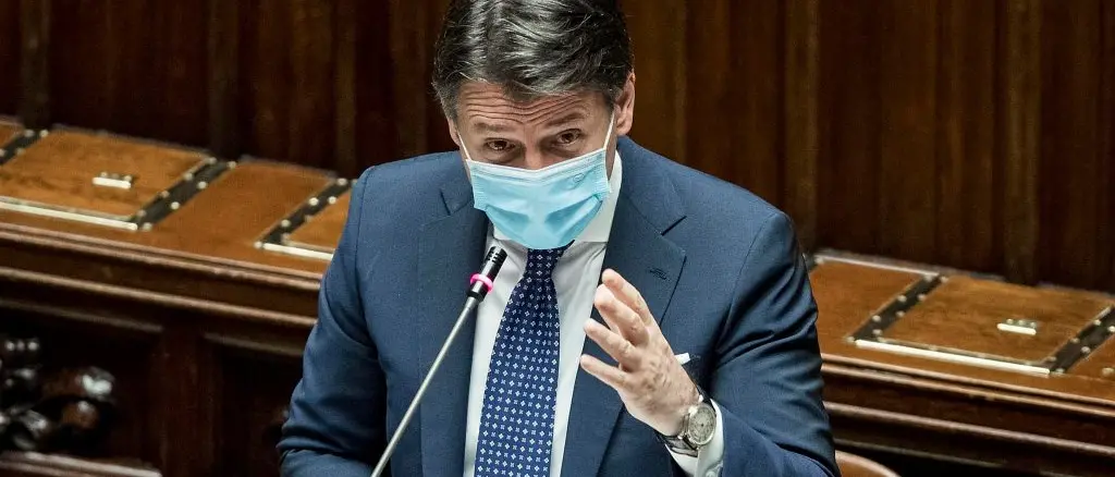 Conte va a caccia di nuovi senatori. «Obiettivo quota 170»