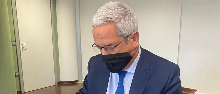 Rende, scuole chiuse. Il sindaco ha deciso: stop alle lezioni fino al 21 novembre