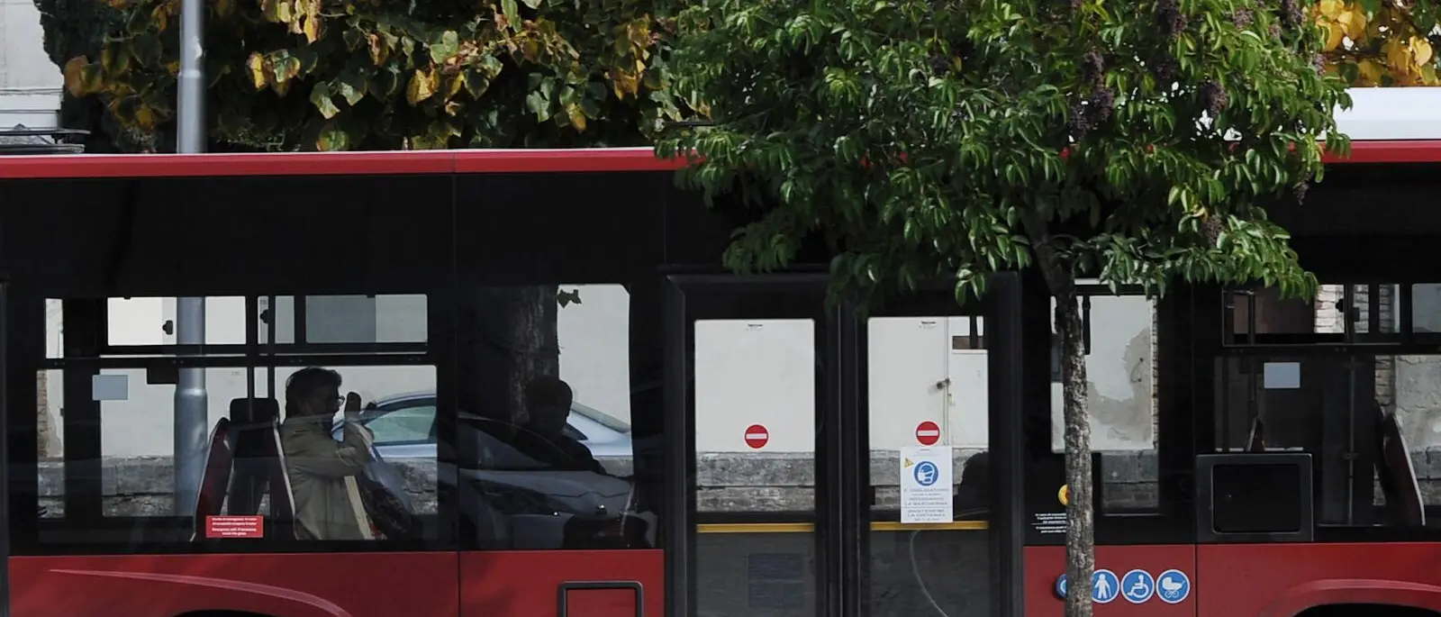 Amaco Cosenza, i lavoratori proclamano lo sciopero: ecco quando sarà