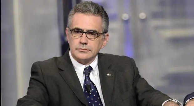 Pregliasco: «Il Natale è meglio trascorrerlo senza i nonni»