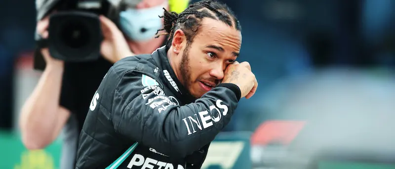 Formula 1, Lewis Hamilton entra nella storia: 7 volte campione del mondo