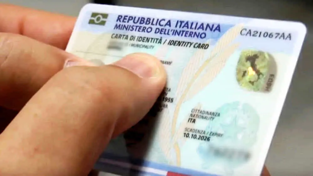 A Rende rilasciate più di 2.000 carte d'identità
