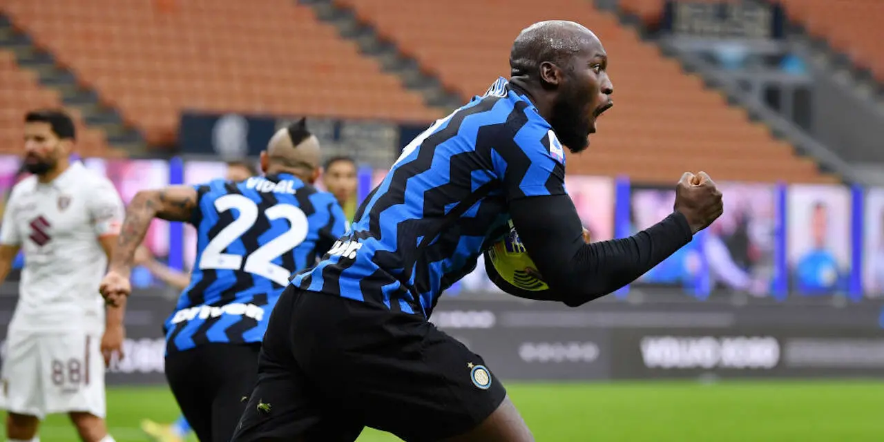 Serie A, pazza Inter: 4-2 col Torino. Colpo del Benevento a Firenze | CLASSIFICA AGGIORNATA