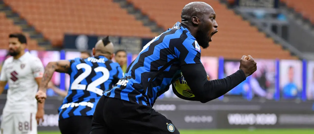 Serie A, pazza Inter: 4-2 col Torino. Colpo del Benevento a Firenze | CLASSIFICA AGGIORNATA