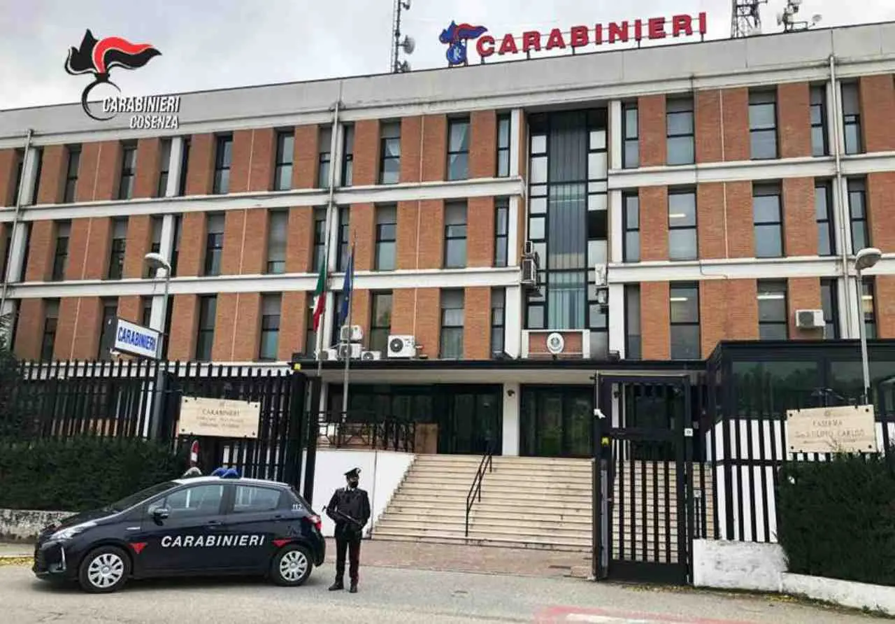 Cosenza, \"cavallo di ritorno\": 24enne arrestato dai carabinieri