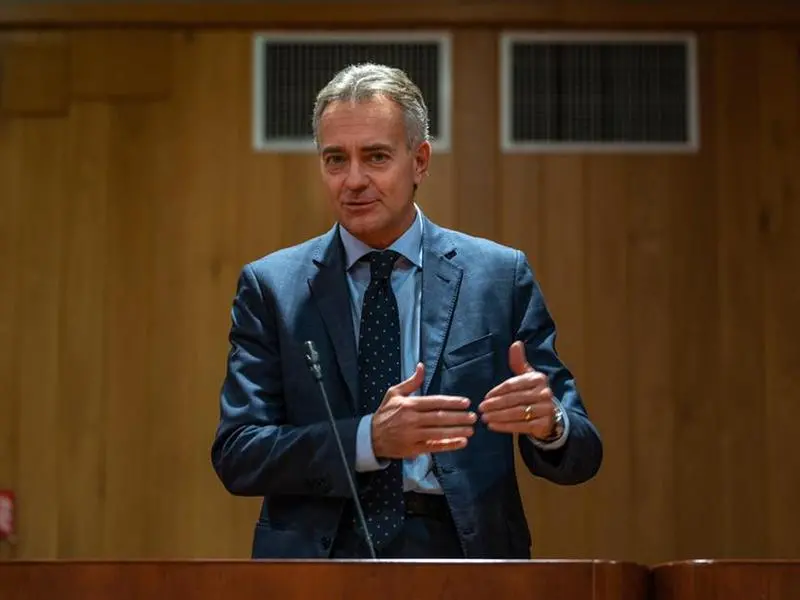 Sostegno alle famiglie, Gallo: «Stanziati 500mila euro»