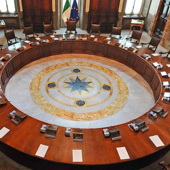 Mostarda, salta la sua nomina. Calabria ancora senza commissario