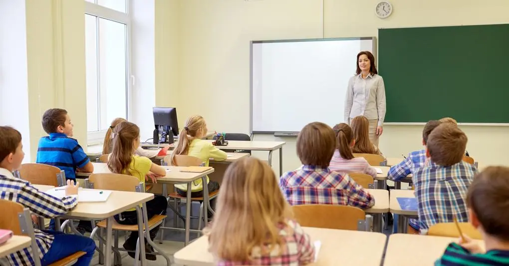 Scuola, ipotesi riapertura il 9 dicembre