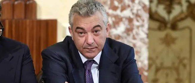 Vaccino Covid, Arcuri: «A fine gennaio ci sarà la somministrazione»