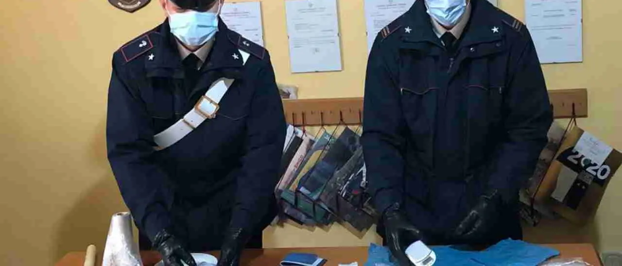 Guardia Piemontese, coppia in manette: aveva cocaina in casa