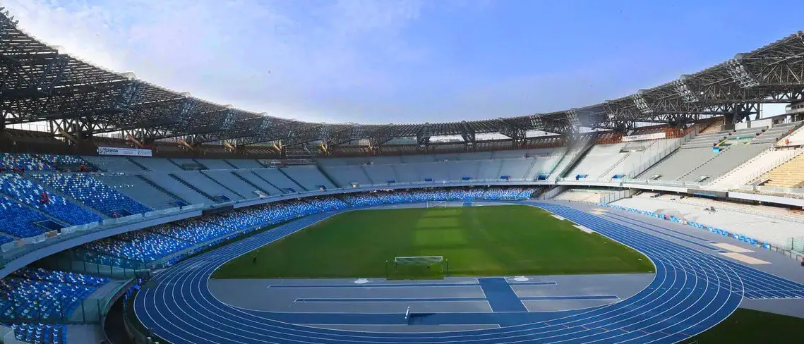 Lo Stadio San Paolo è stato intitolato a Diego Armando Maradona