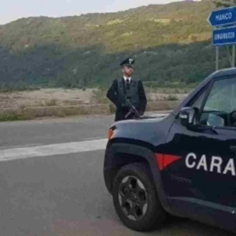 Longobucco, rissa nel centro del paese durante il “coprifuoco”: denunciate 5 persone