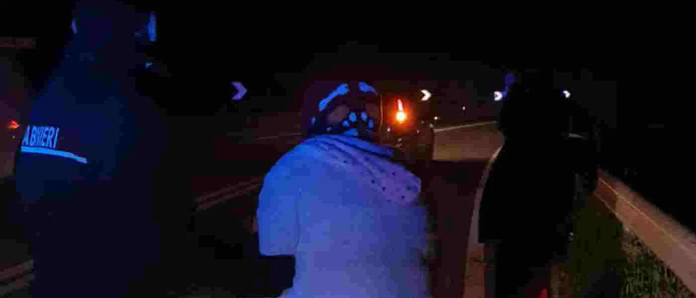 Salvata una donna sulla Statale 107 in stato confusionale: intervento dei carabinieri