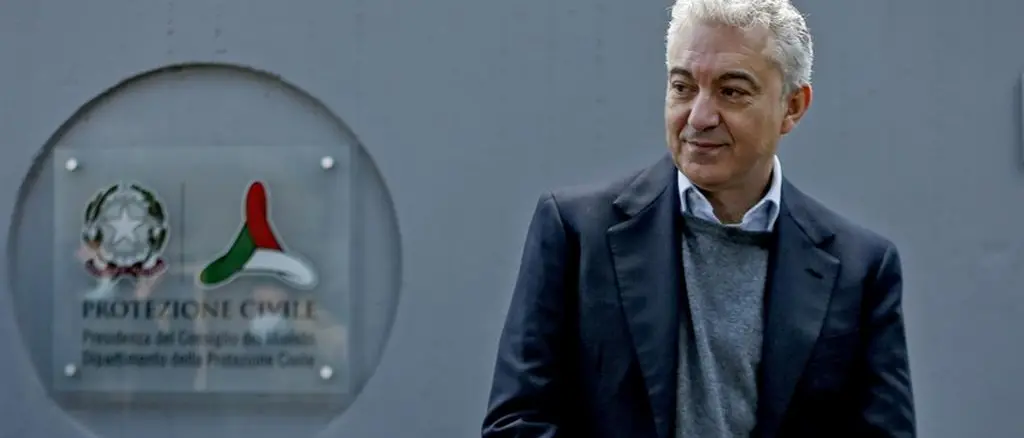 Domenico Arcuri: «Con assembramenti curva dei contagi risale»