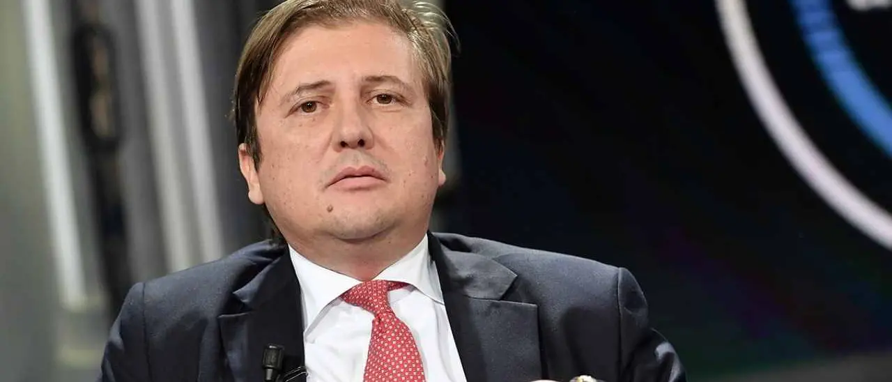 Covid, Sileri: \"Vaccino protegge da prima dose, riaperture praticabili\"