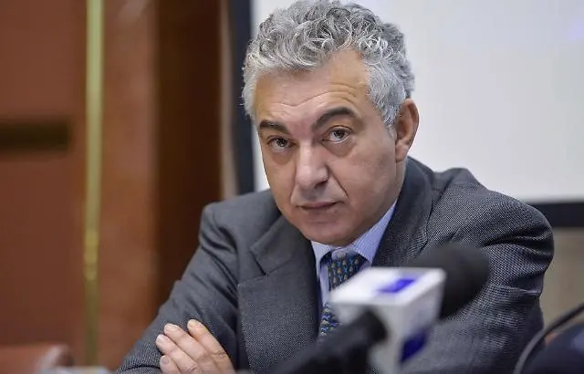 Arcuri: «A gennaio parte la vaccinazione di massa»