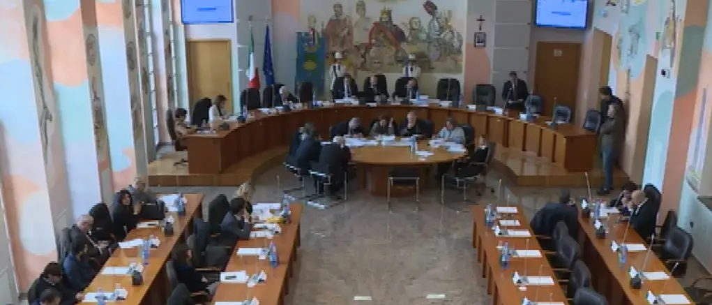 Cosenza, in Consiglio Comunale approda il bilancio di previsione (riequilibrato)