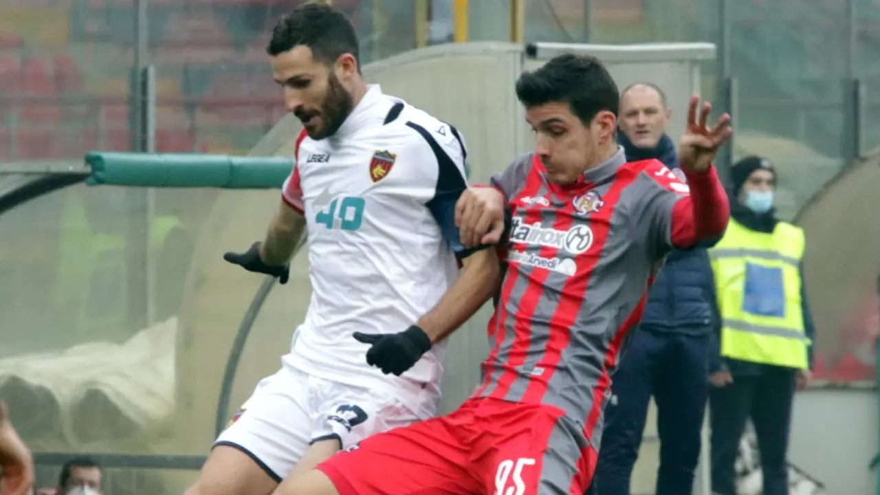 Cosenza, il messaggio dagli ex dopo la retrocessione in Serie C