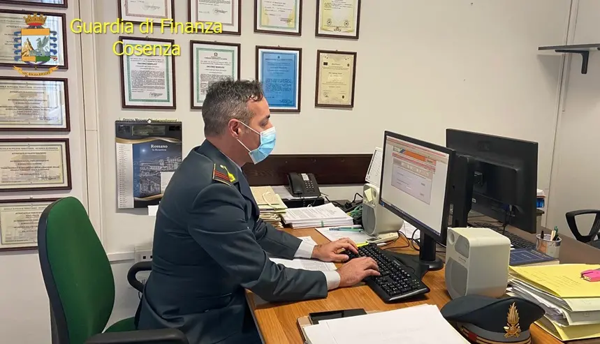 Cariati, percepivano indebitamente previdenze dall'Inps: sequestrati 130mila euro