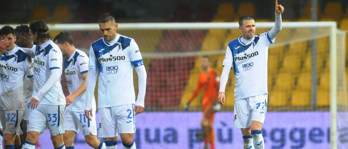 Serie A, poker dell'Atalanta. La Roma riacciuffa l'Inter nel finale