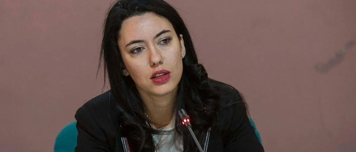 Azzolina: «La scuola riparte in presenza, nessun dubbio»