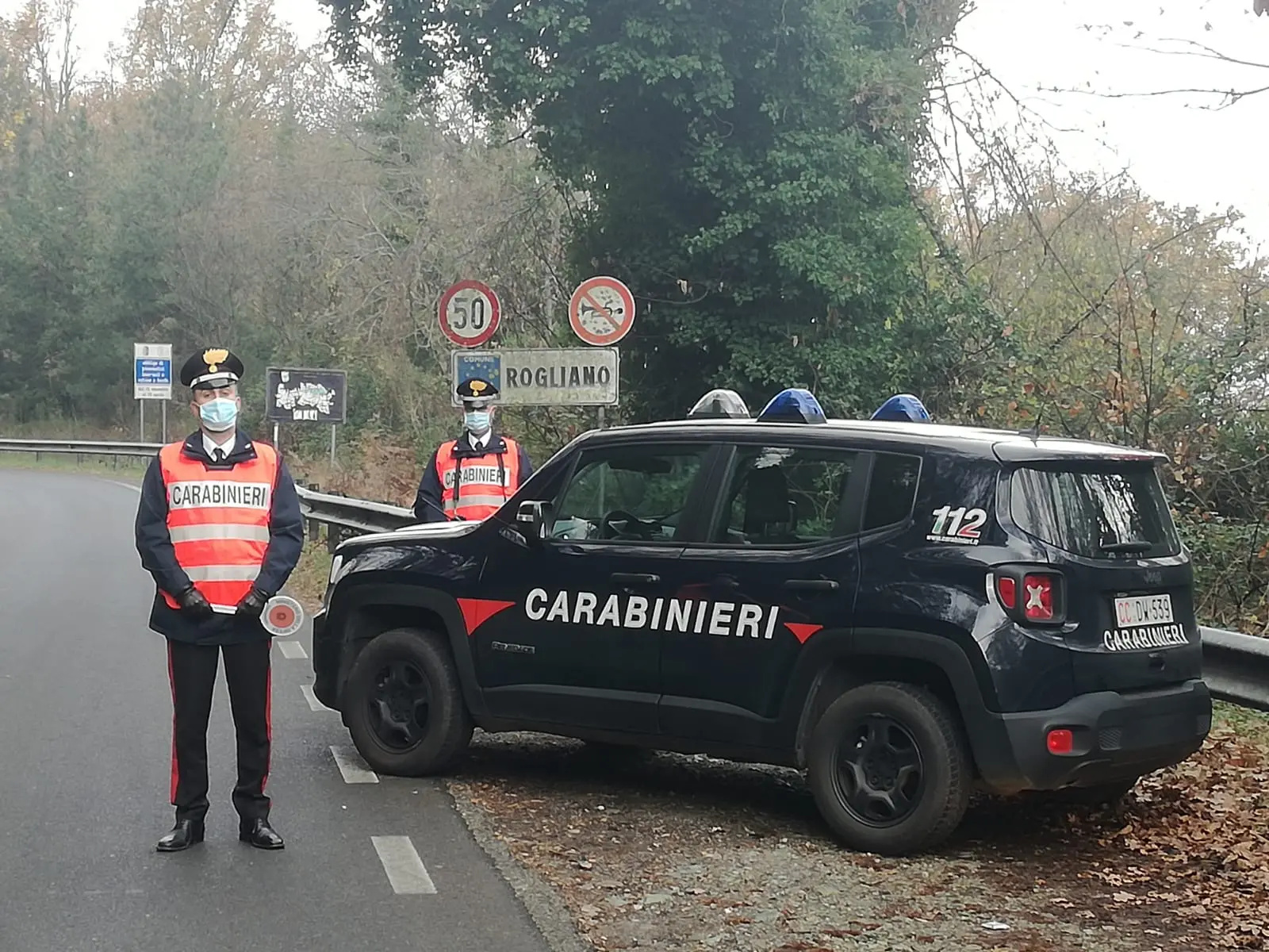 Rogliano, sequestra i propri familiari: arrestato 21enne