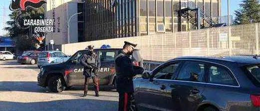 Cosenza: tre arresti per estorsione, tentata truffa e minacce