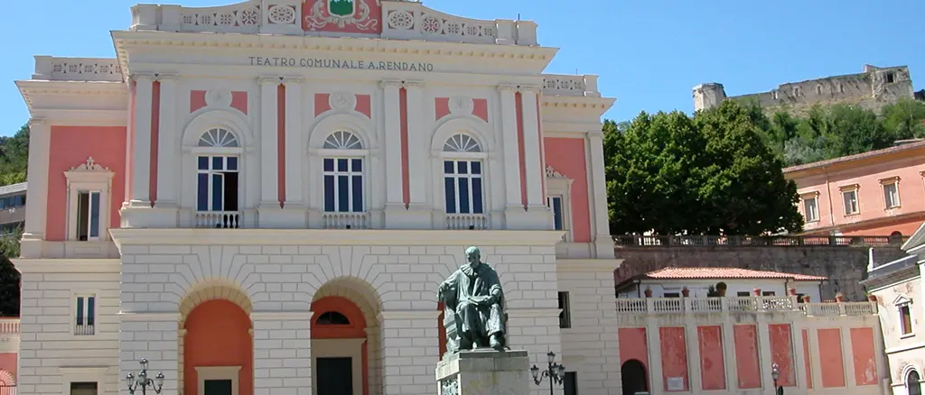 Sul futuro del Rendano interviene l’Assessore al Teatro Rosaria Succurro