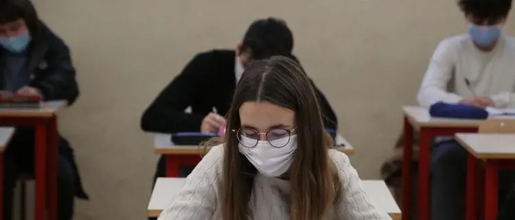 Maturità 2021, Azzolina: «Sarà un esame serio e non light»