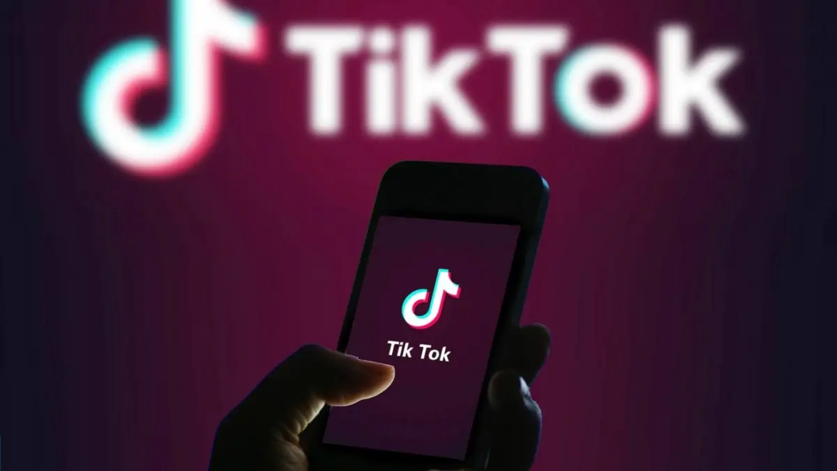Tik Tok e l'incapacità dei giovani di prevedere i pericoli letali