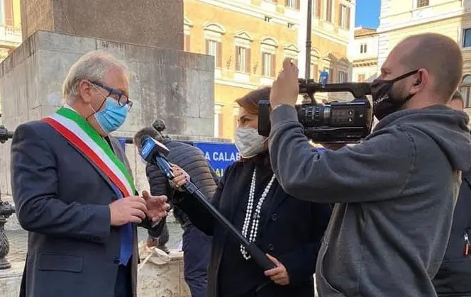 Casali del Manco: il Sindaco Nuccio Martire interviene sulle polemiche strumentali di questi giorni e fa chiarezza