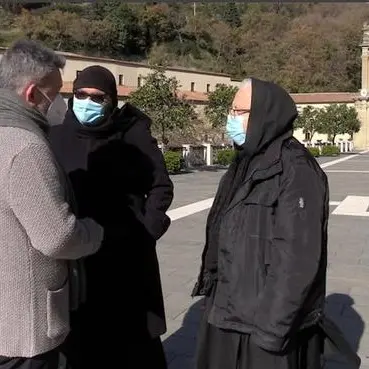 Paola, Spirlì visita Santuario e ospedale: «Qui nel nome di Jole»