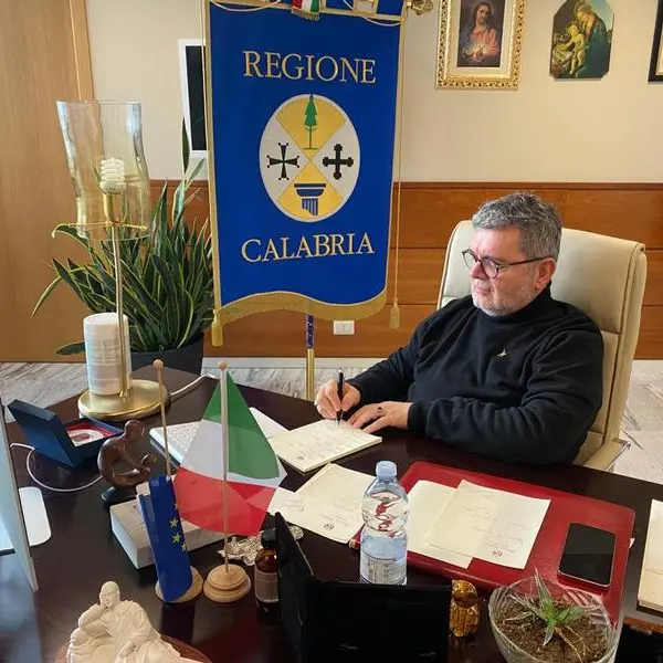 Economia, Spirlì: «Tassa regionale sospesa per imprese turistiche e agenzie viaggi»