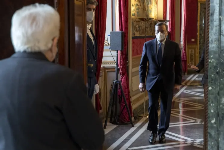 Il presidente Mattarella: «Mario Draghi accetta l'incarico con riserva» FOTO | FINISCE L’ERA DI GIUSEPPE CONTE | LE POSIZIONI DEI PARTITI