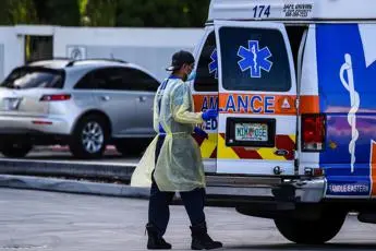 Coronavirus, negli Usa superati i 450mila morti