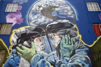 Covid, superati i 2,3 milioni di morti nel mondo